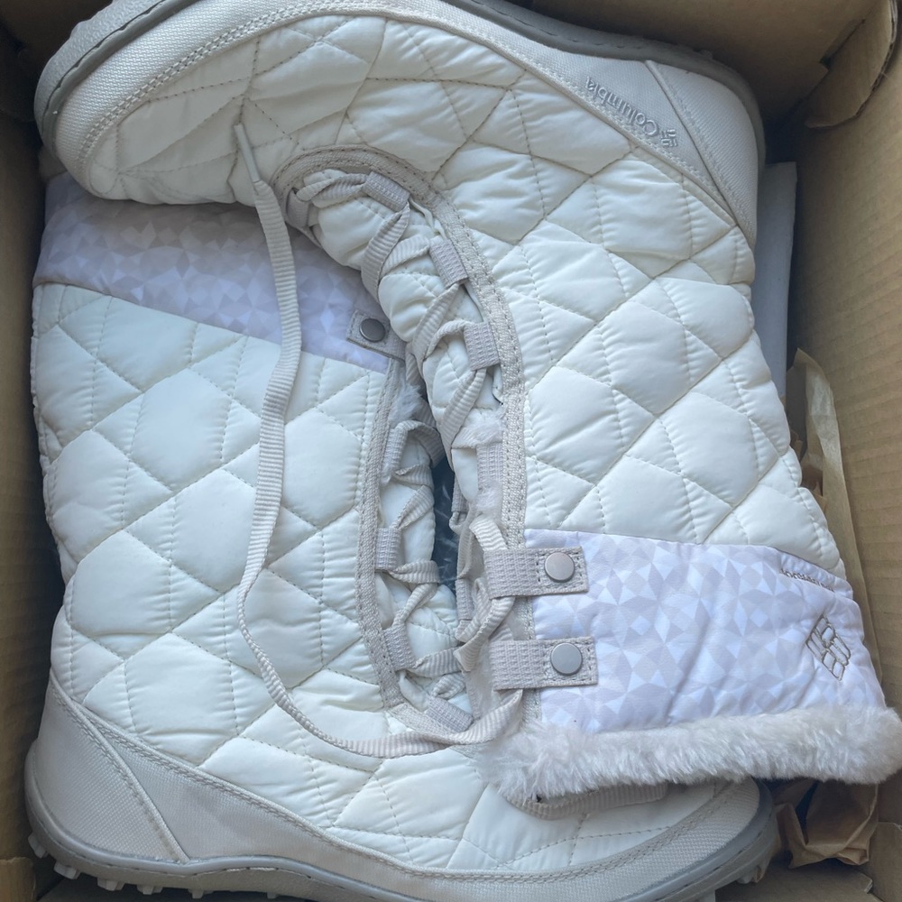 COPY - White Columbia Snow boots